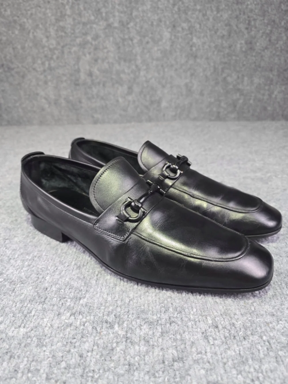 Salvatore Ferragamo Black Leather Gancini Bit Loafers - Size 9.5 D
